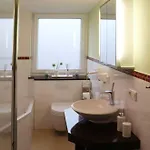Albatros 公寓 *